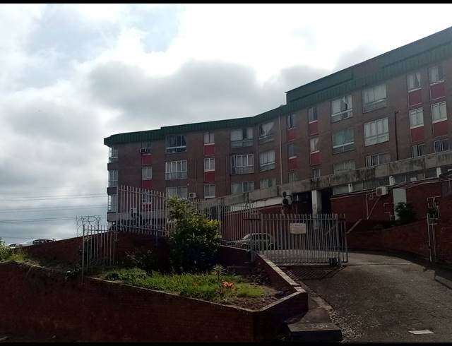 3 BEDROOM FLAT SOLD IN HAVENSIDE